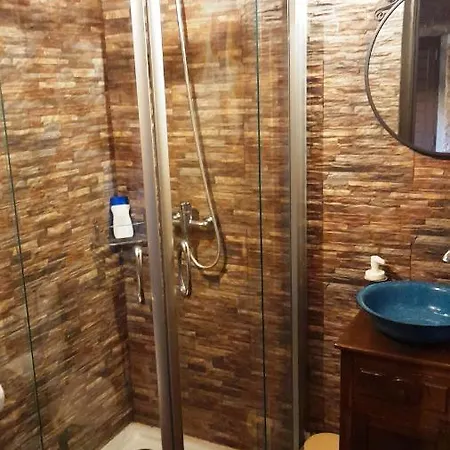 Lagar Da Silveira Homestay *