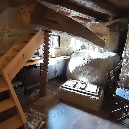 Lagar Da Silveira منزل للإقامة بينافيل